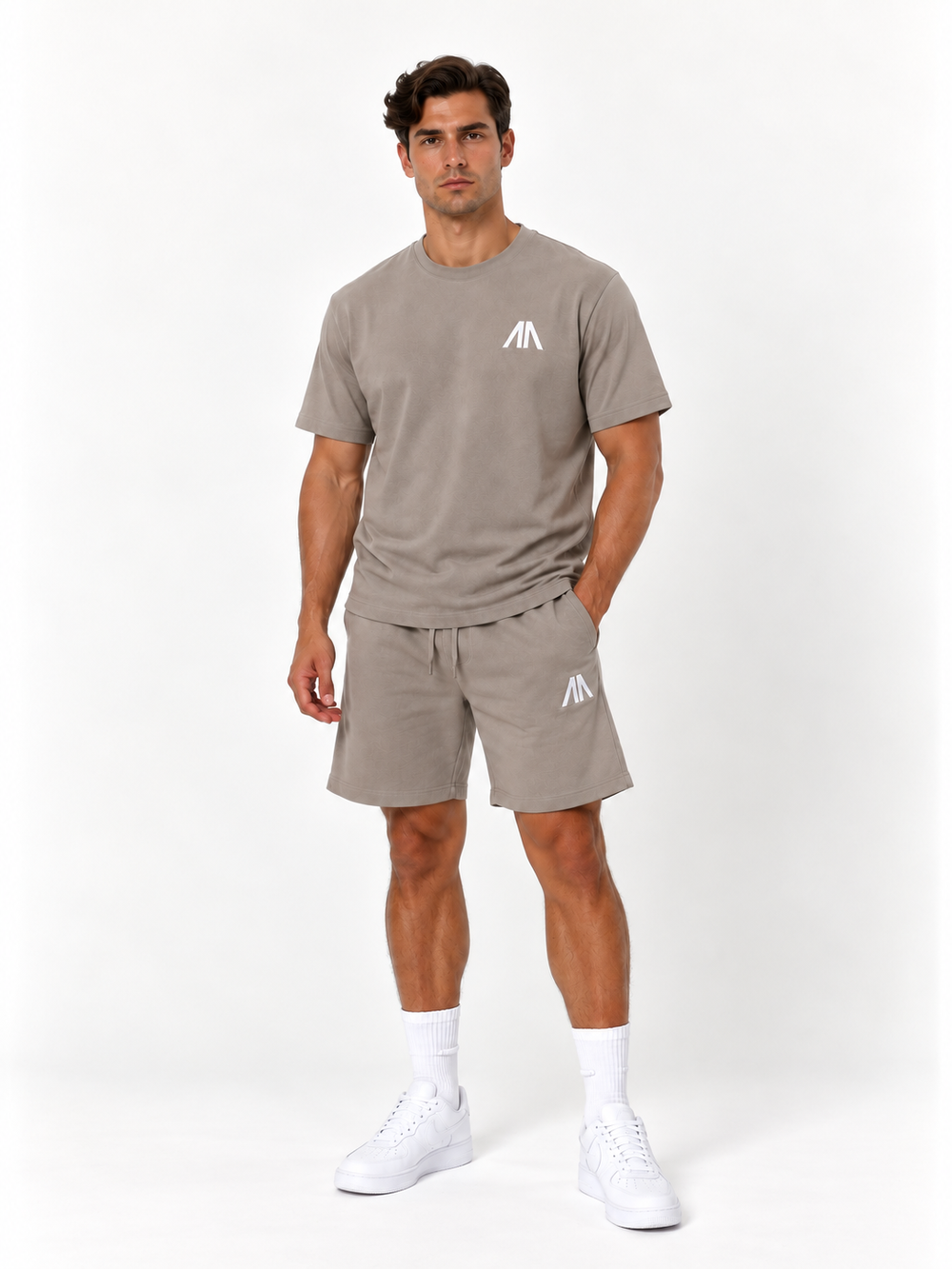 Vader + Zoon T-Shirt & Short set – Taupe (2 sets)