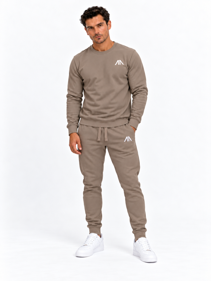 Heren trainingspak taupe, voorkant