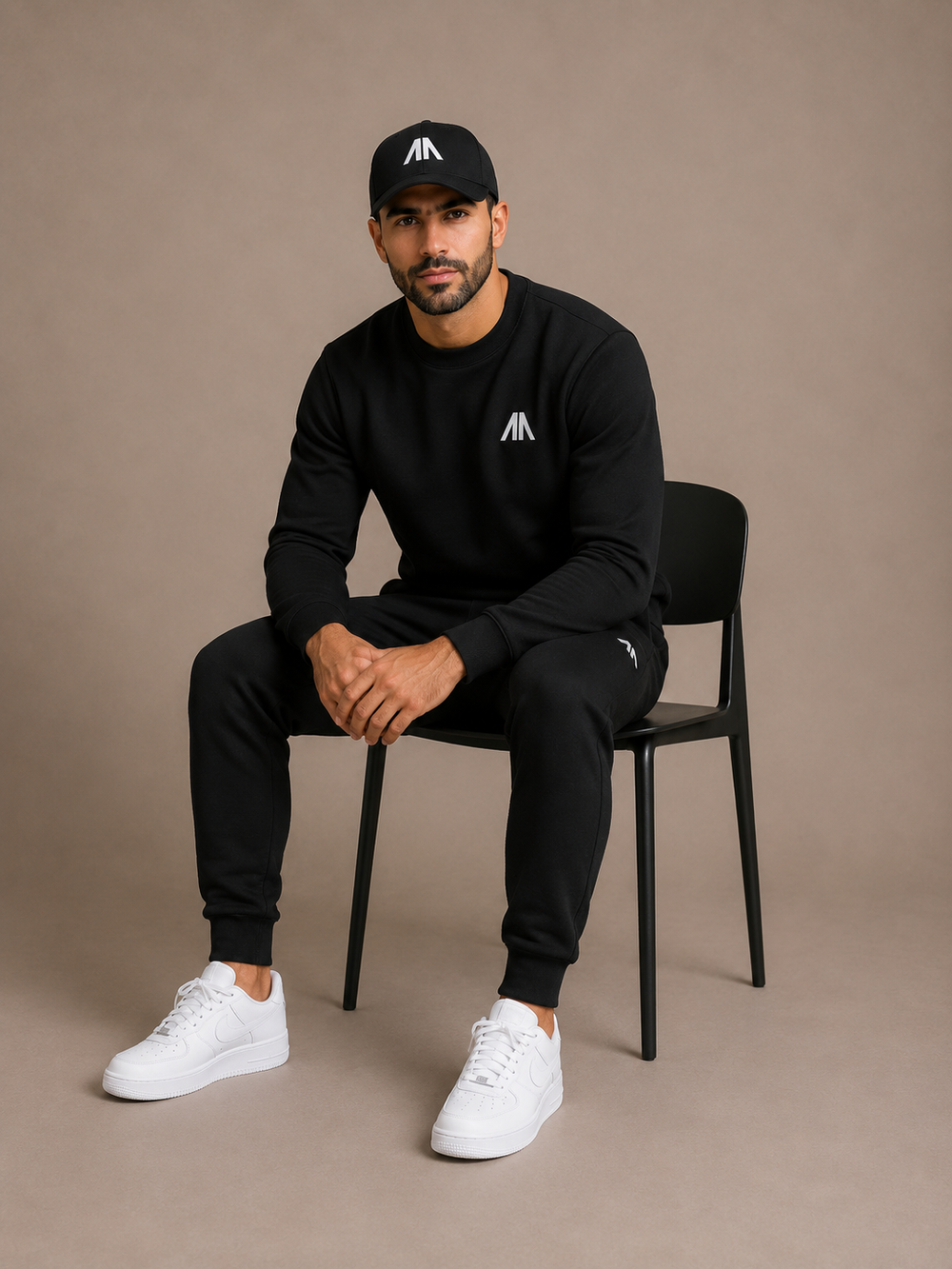Vader + Zoon Tracksuit – Zwart